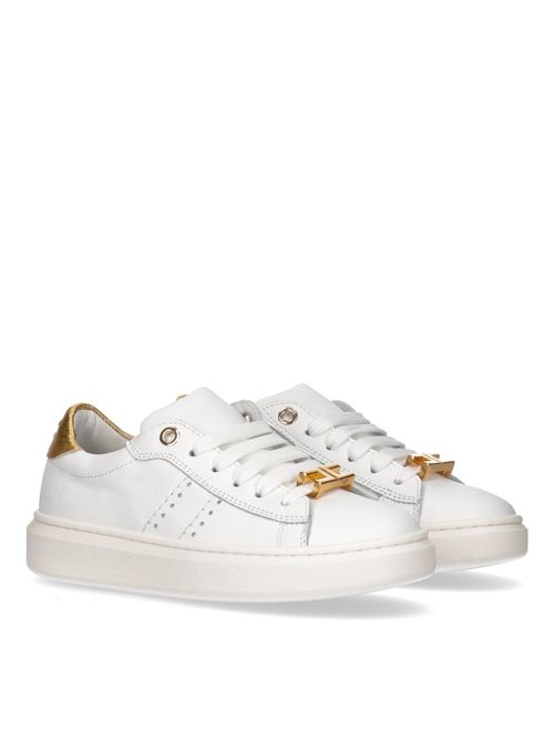 Sneakers bianca e placca oro ELISABETTA FRANCHI | E0034BIANCO ORO